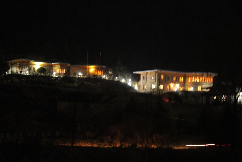 Rema Resort Paro Exteriör bild