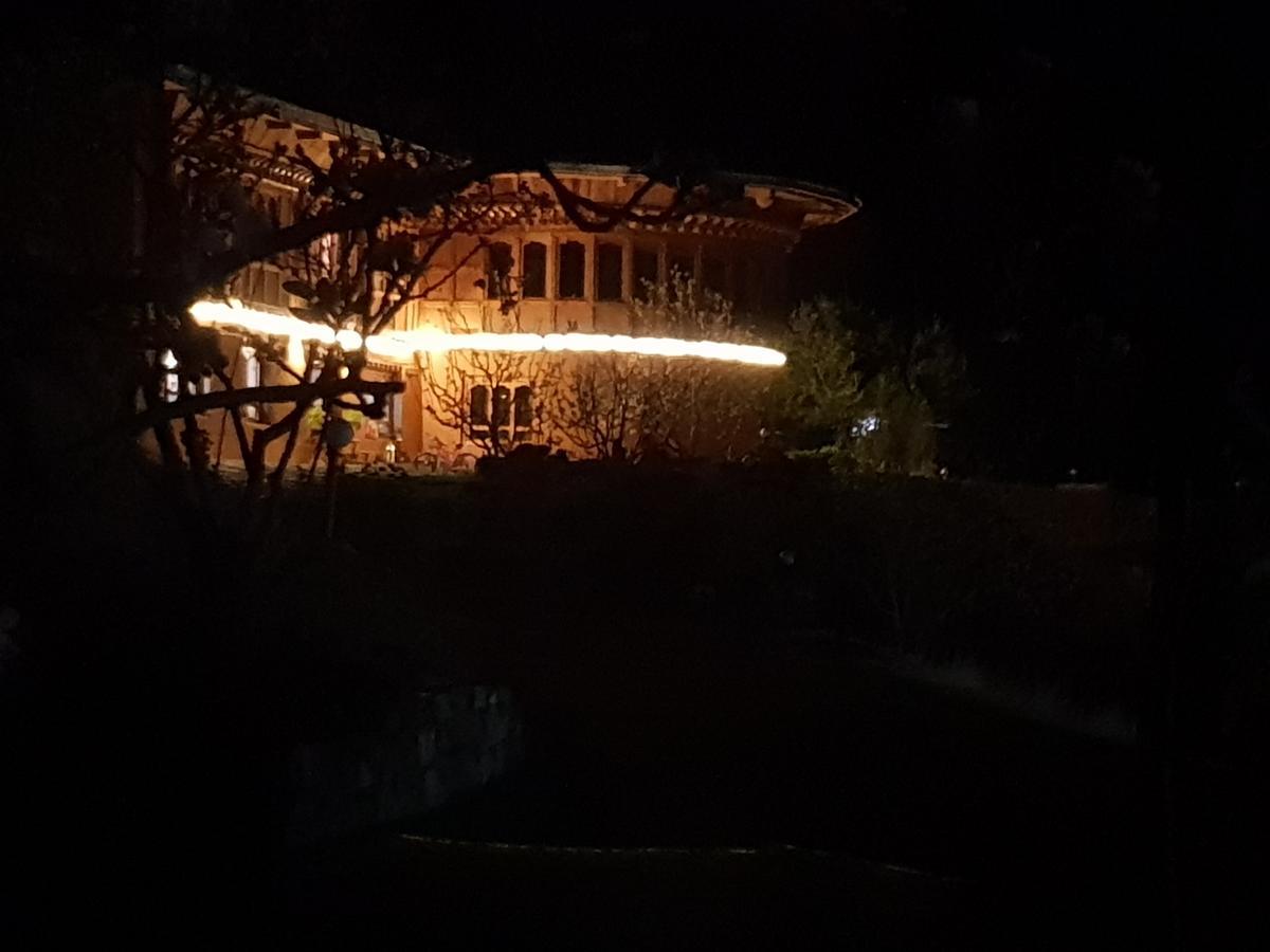 Rema Resort Paro Exteriör bild